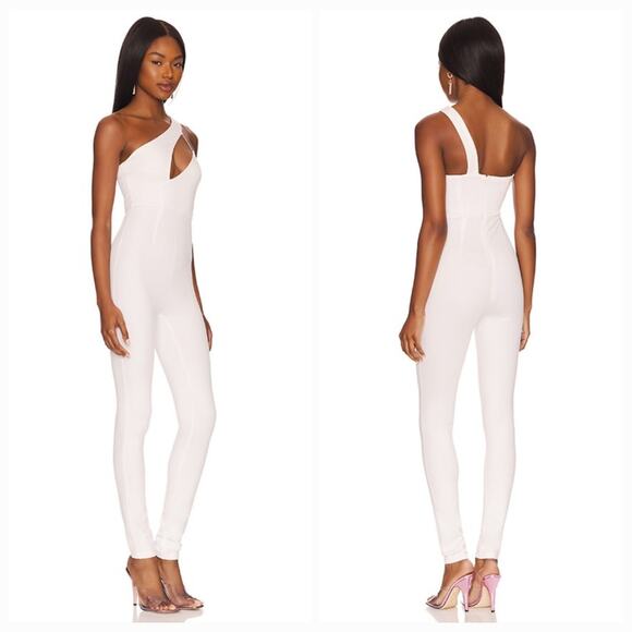 Superdown Tiasha Asymmetrical Jumpsuit in White Small - Picture 1 of 12